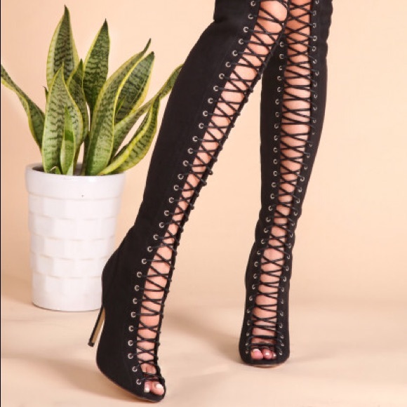 New Thigh high lace up boots real leather lining - Picture 2 of 4